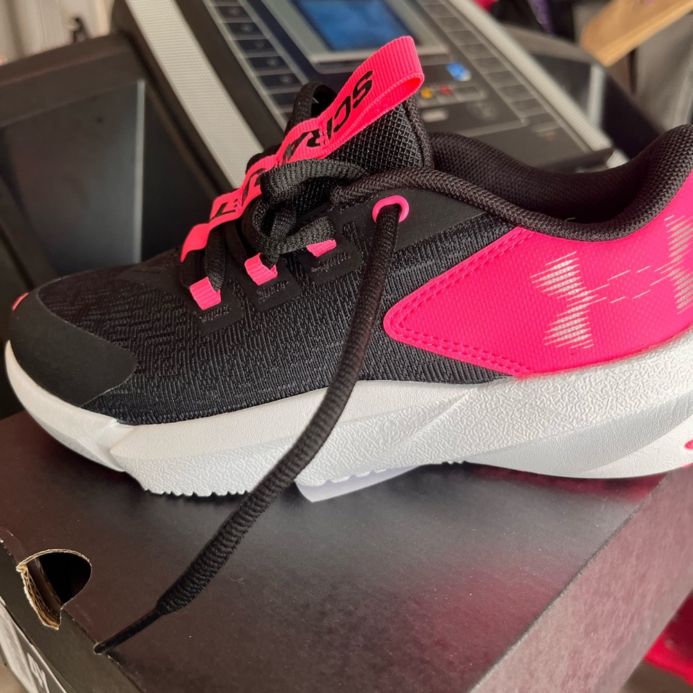 Under Armour GGS Scramjet 5